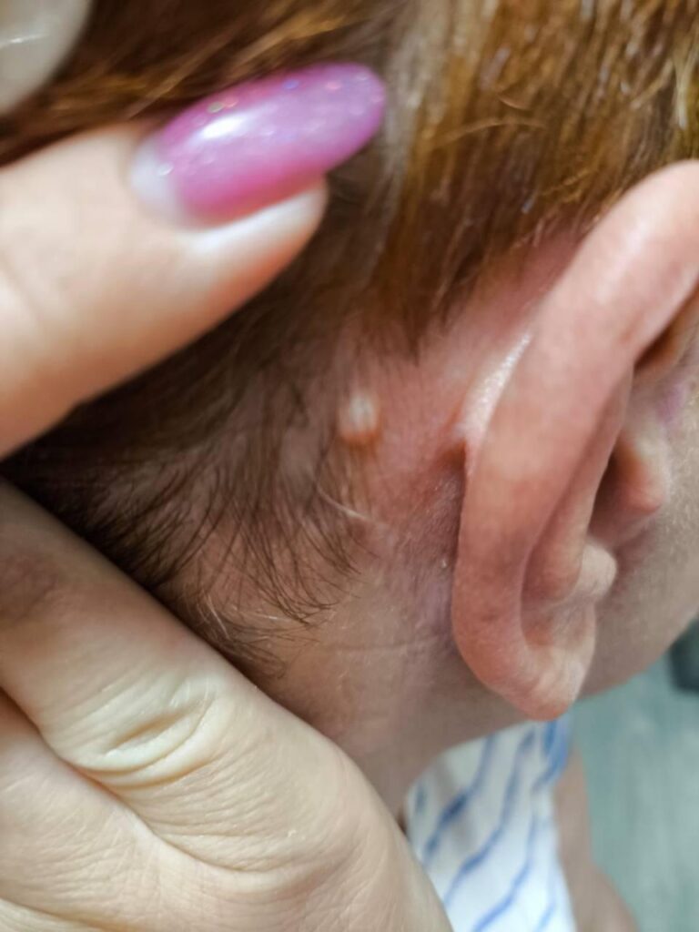 photo_1758640656373
