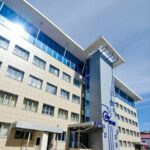 Фотография высокого разрешения размером 824 на 1092 пикселя.